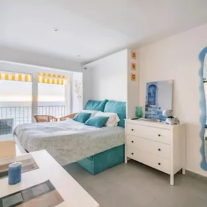 https://loft-beach-blue.catalonia-hotels.com